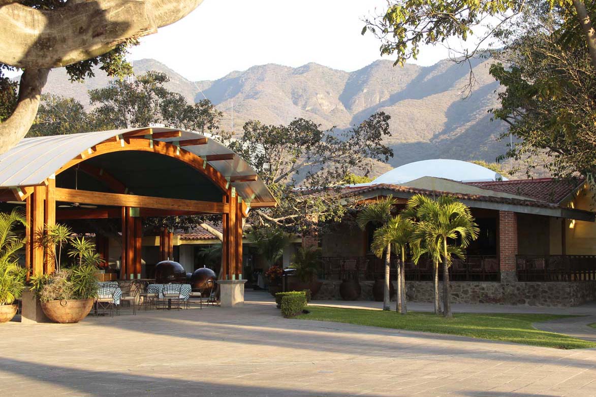 Typical bedroom with outdoor plunge pool at Hotel Real de Chapala.